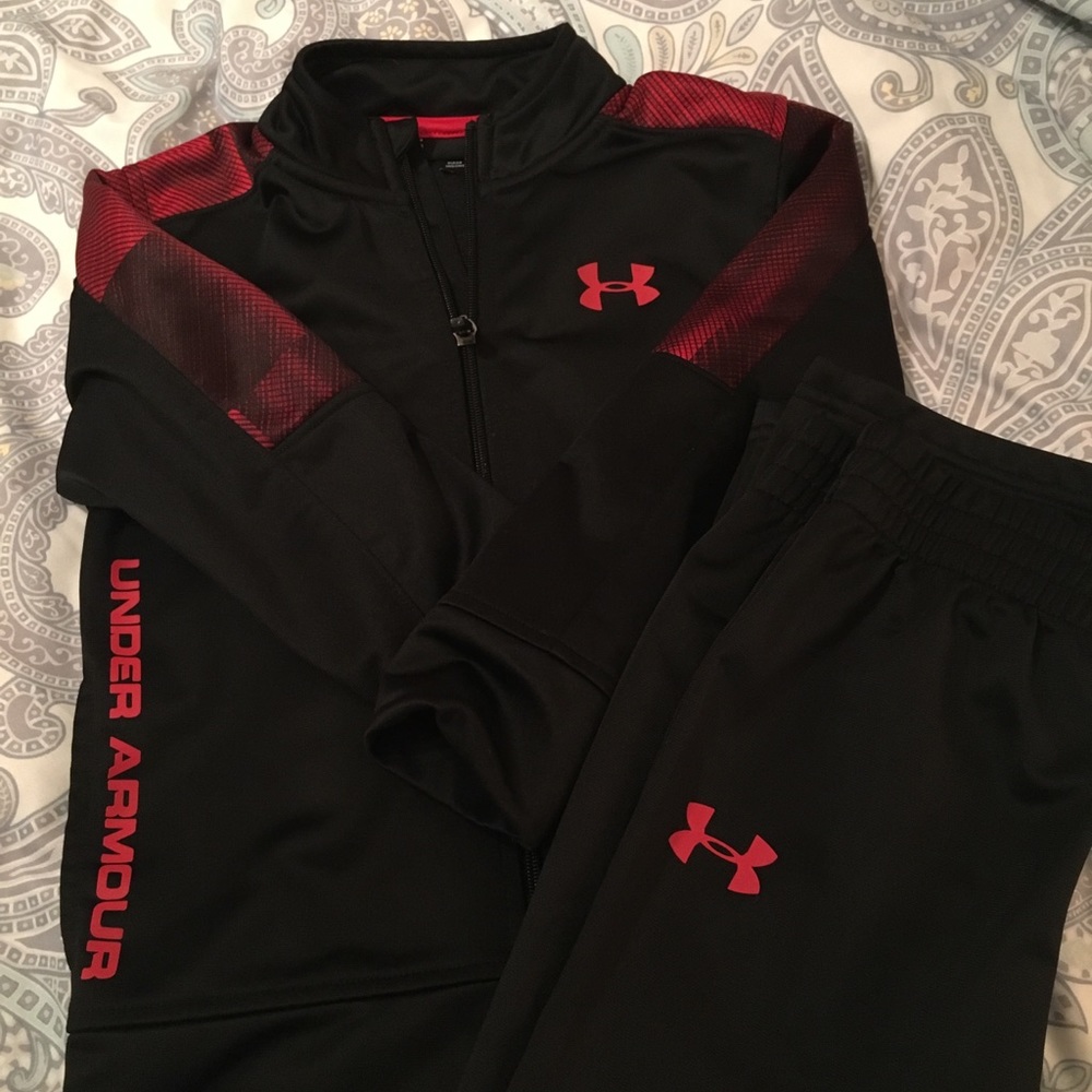 Boys Under Armour Track Suit